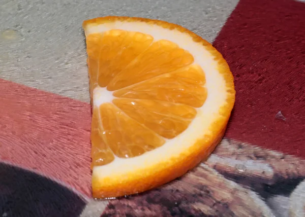 Rijpe Sinaasappelschijfjes Bereid Voor Een Heerlijke Maaltijd — Stockfoto