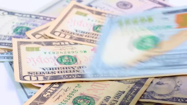 Kağıt Para Yığını Üzerine Düşen Amerikan Doları — Stok video