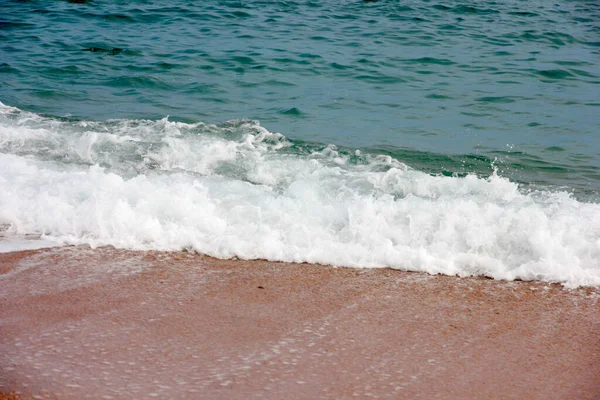 Surfing Piaszczysta Plaża Jako Idealne Miejsce Wakacje — Zdjęcie stockowe