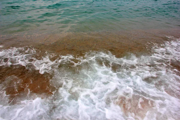 Ondas Marinhas Claras Praia Arenosa — Fotografia de Stock