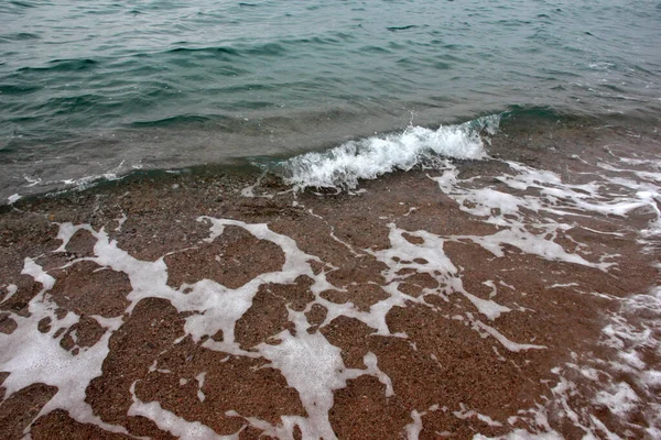 Beautiful Sandy Beach Clear Sea Waves — Stock Photo, Image