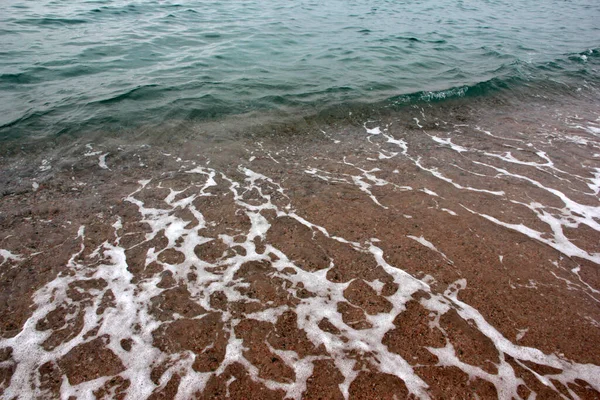 Красивый Песчаный Пляж Чистые Морские Волны — стоковое фото