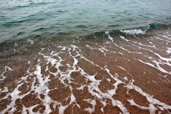 Bella Spiaggia Sabbiosa Onde Del Mare Limpido — Foto Stock