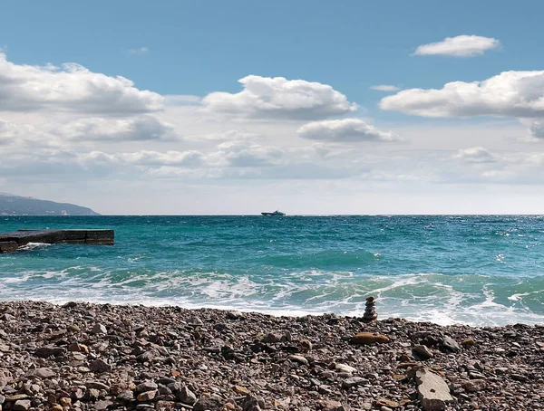 美丽的海滨 海滨和天空景观 — 图库照片