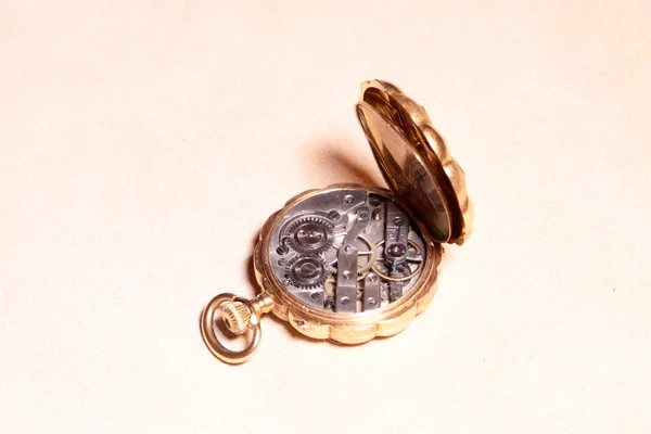 Vecchio orologio — Foto Stock