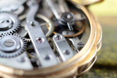 Ayrıntılar clockwork