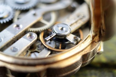 Ayrıntılar clockwork