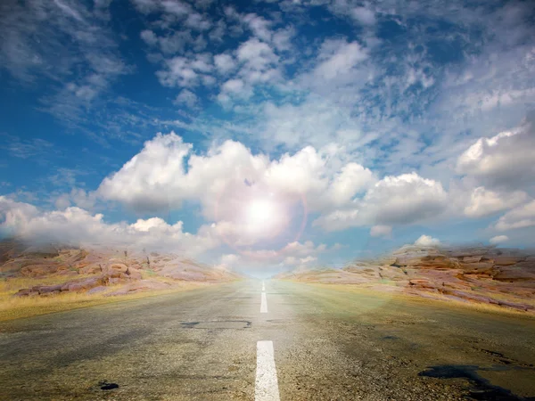 Carretera y cielo — Foto de Stock