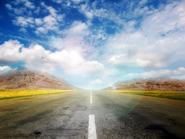 Road and sky — Stock Photo, Image