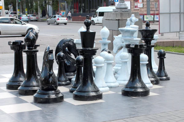 Outdoor chess — Stock Photo, Image