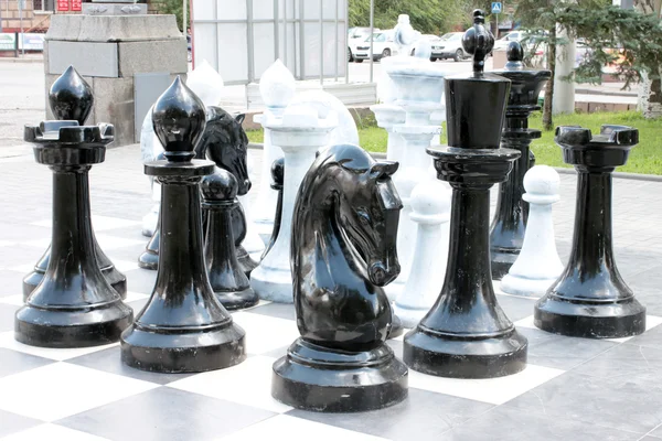 Наружные шахматы — стоковое фото
