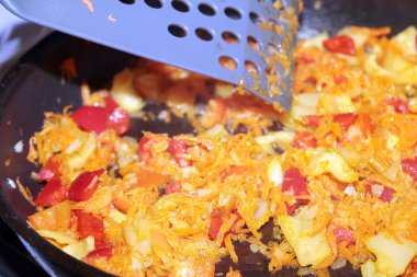 sahne pilav ve sebze