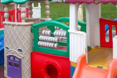 Çocuk Bahçesi için donatım