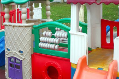 Çocuk Bahçesi için donatım