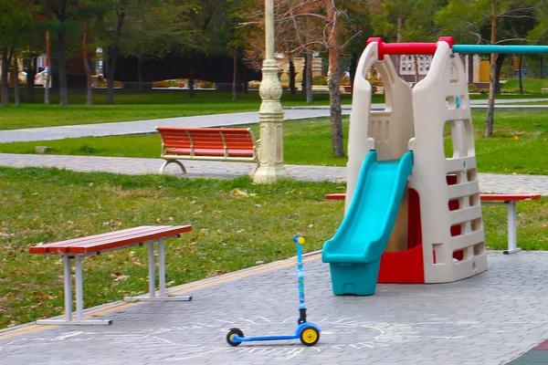 Equipamiento para parque infantil — Foto de Stock