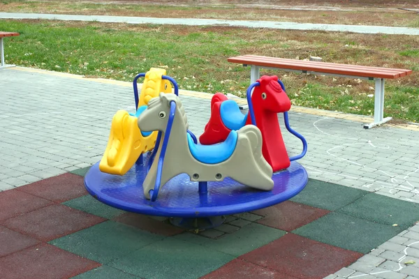 Equipamiento para parque infantil —  Fotos de Stock