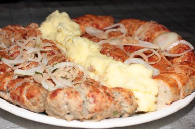 ızgara et ve patates