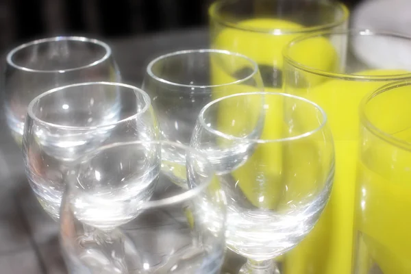 La bevanda bicchieri di vetro — Foto Stock