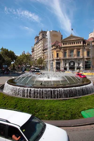 Straßen und Gebäude barcelona — Stockfoto