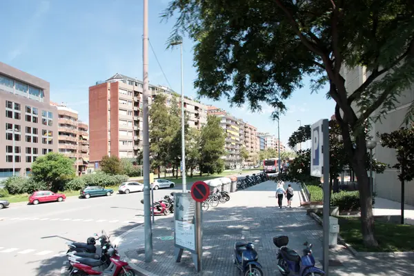 Straßen und Gebäude barcelona — Stockfoto