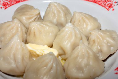 Öğle yemeği ana yemek