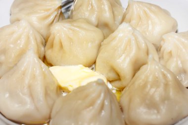 Öğle yemeği ana yemek