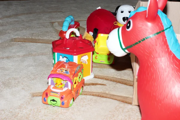 Un mucchio di giocattoli per bambini — Foto Stock