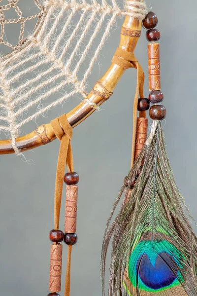 Dreamcatcher Tradycyjna Maskotka Folkloru Rdzennych Amerykanów Skupienie Selektywne Płytką Głębią — Zdjęcie stockowe