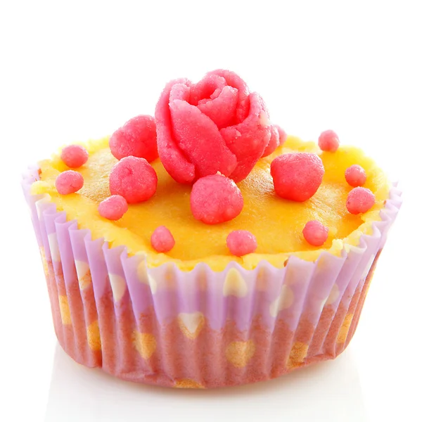 Cupcake with marzipan roses decoration — Stock Photo, Image