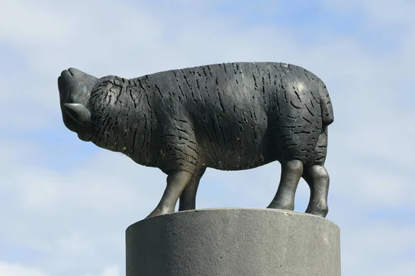 Lewedorp Holanda Setembro 2015 Entrada Estátua Uma Ovelha Pelo Artista — Fotografia de Stock