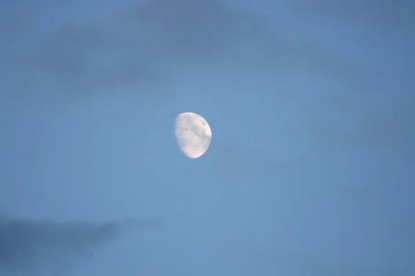 Cahaya bulan dan awan — Stok Foto