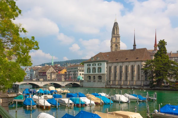 Switzerland. Zurich. The Limmat River. — Stock Photo, Image