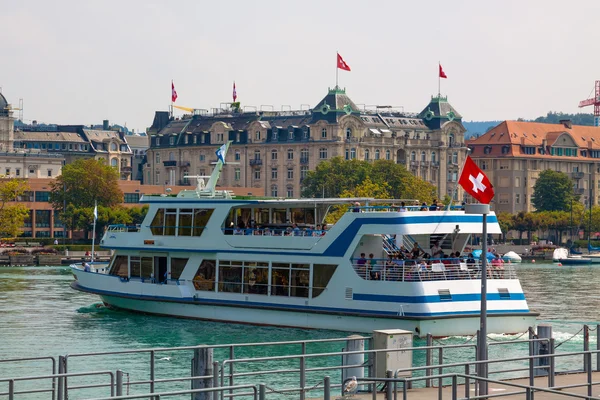 .Schweiz. Zurich. Floden Limmat. Stockfoto