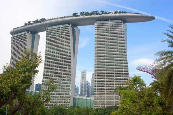 Отель Marina Bay Sands, Сингапур — стоковое фото