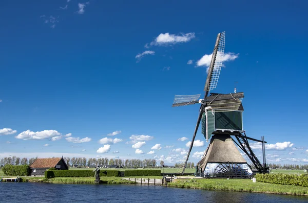 Iconische Hollands landschap — Stockfoto