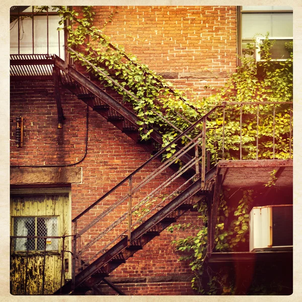 Red brick building — Stock Photo, Image