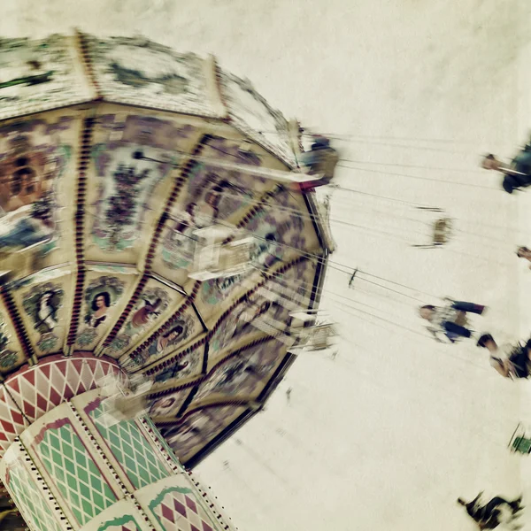 Swinging ride at carnival — Stock Photo, Image