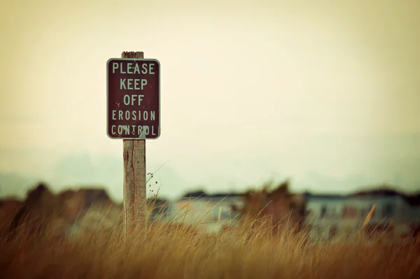 Erosion Control sign at the coast — Stock Photo, Image