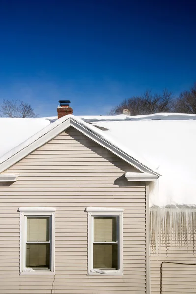 Winter home — Stock Photo, Image