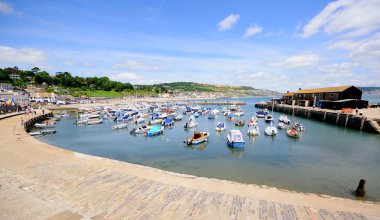 Lyme Regis Cobb