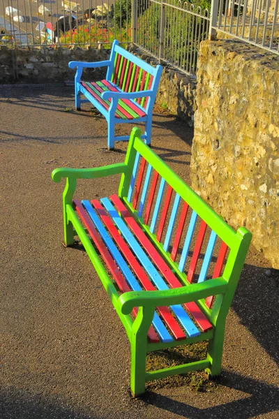 Two Very Colorful Benches Park — Stock Photo, Image