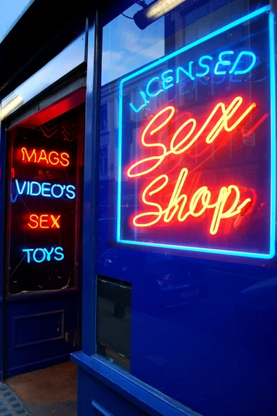 Sexshop nachts — Stockfoto