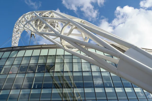 Architectural arch in Wembley — Stock Photo, Image