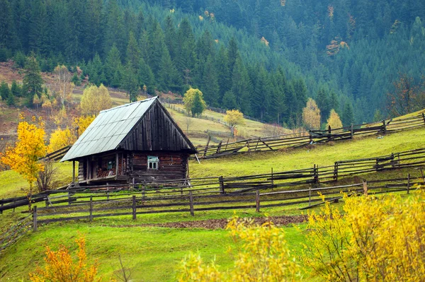 Herbstliche Landschaft — Stockfoto