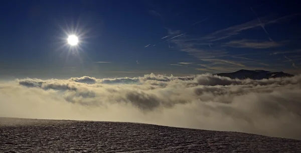 A frosty day is in mountains — Stock Photo, Image