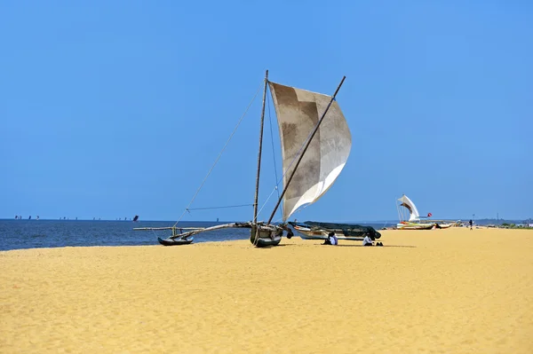 Oceano Praia Sri Lanka — Fotografia de Stock