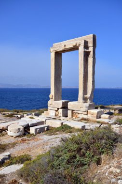 naxos portara