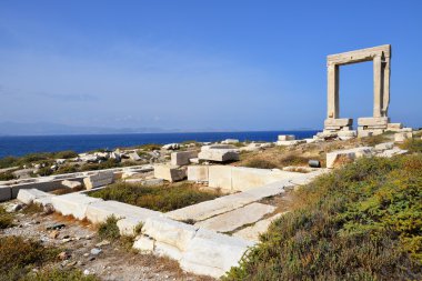 naxos portara