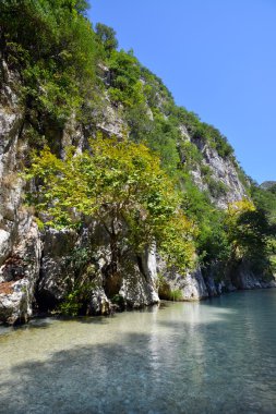 Acheron Nehri'nin yaylar