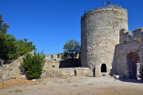 Toren van het Byzantijnse fort in Kavála, Griekenland — Stockfoto
